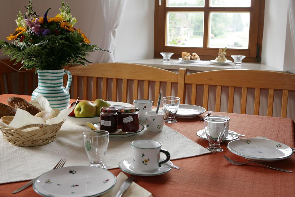 Haus Schoenegger Kitzeck im Sausal Room photo